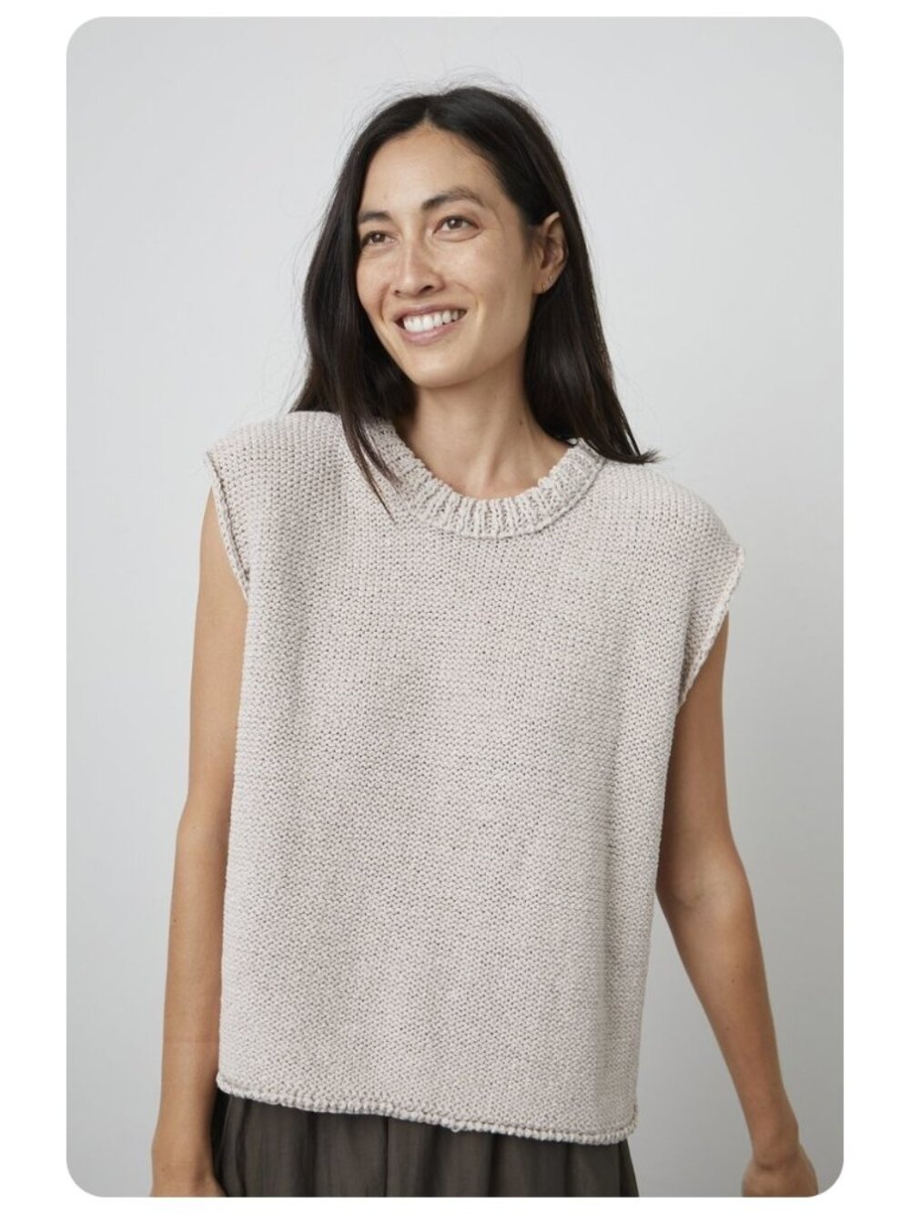 Velvet by Graham & Spencer Sage Lightweight Knit Sweater Vest in Putty sz xs